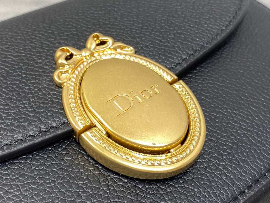 Small Dior Médaillon Flap Bag – Black Grained Calfskin M3919 - Default Title - View 3