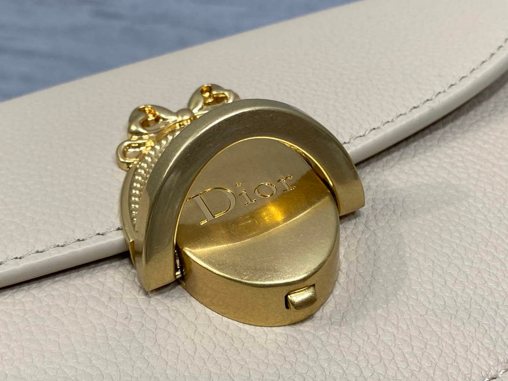 Small Dior Médaillon Flap Bag – Beige Grained Calfskin M3919 - Default Title - View 6