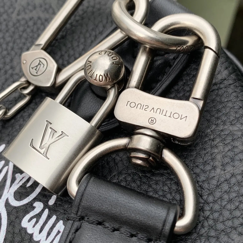 Louis Vuitton Speedy P9 Bandoulière 30 Jackets M26180