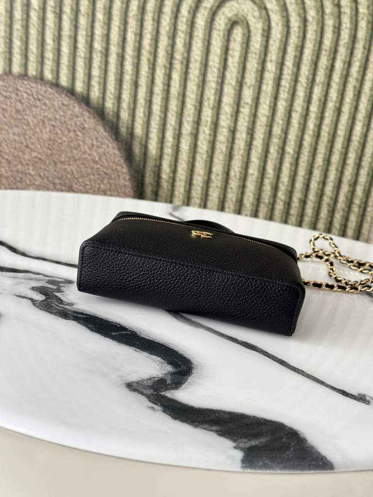 Chanel Vanity with chain, AP5346 Calfskin Black