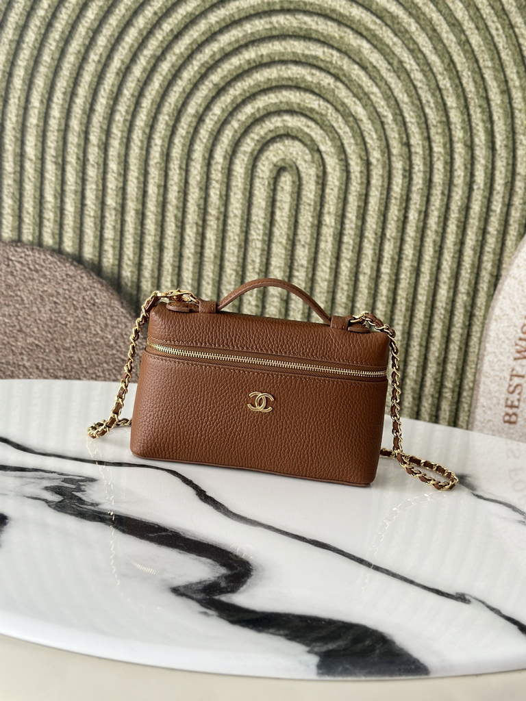 Chanel Vanity with chain, AP5346 Calfskin Brown
