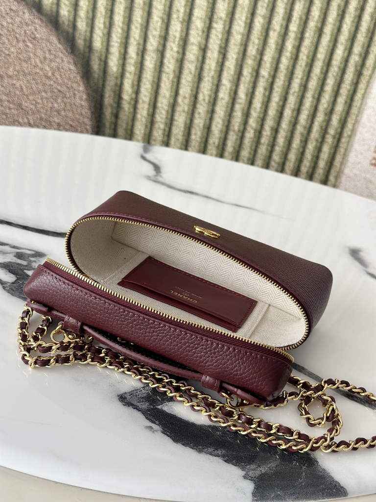 Chanel Vanity with chain, AP5346 Calfskin Burgundy