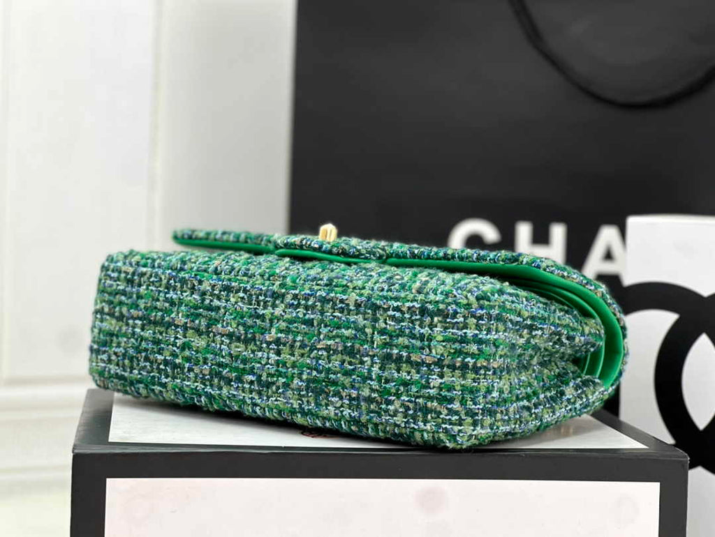 Chanel A01112 Classic Handbag Wool Tweed Gold-Tone Metal Green - Default Title - View 5