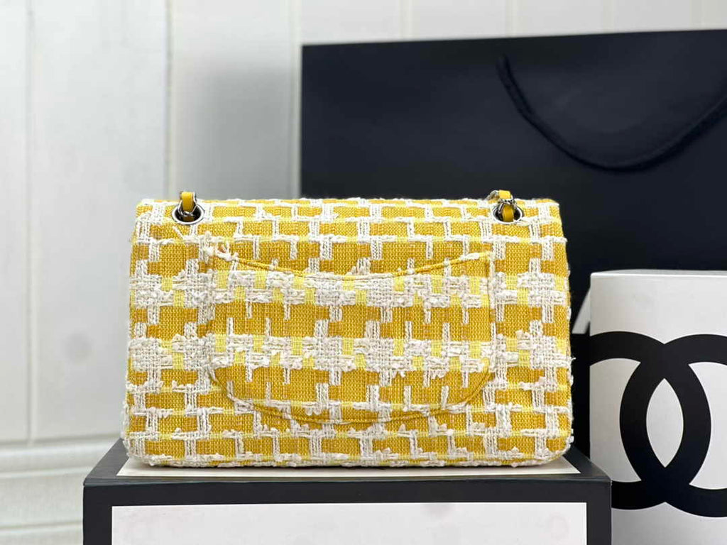 Chanel A01112 Classic Handbag Wool Tweed Gold-Tone Metal Yellow - Default Title - View 3