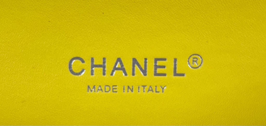 Chanel A01112 Classic Handbag Wool Tweed Gold-Tone Metal Yellow - Default Title - View 8
