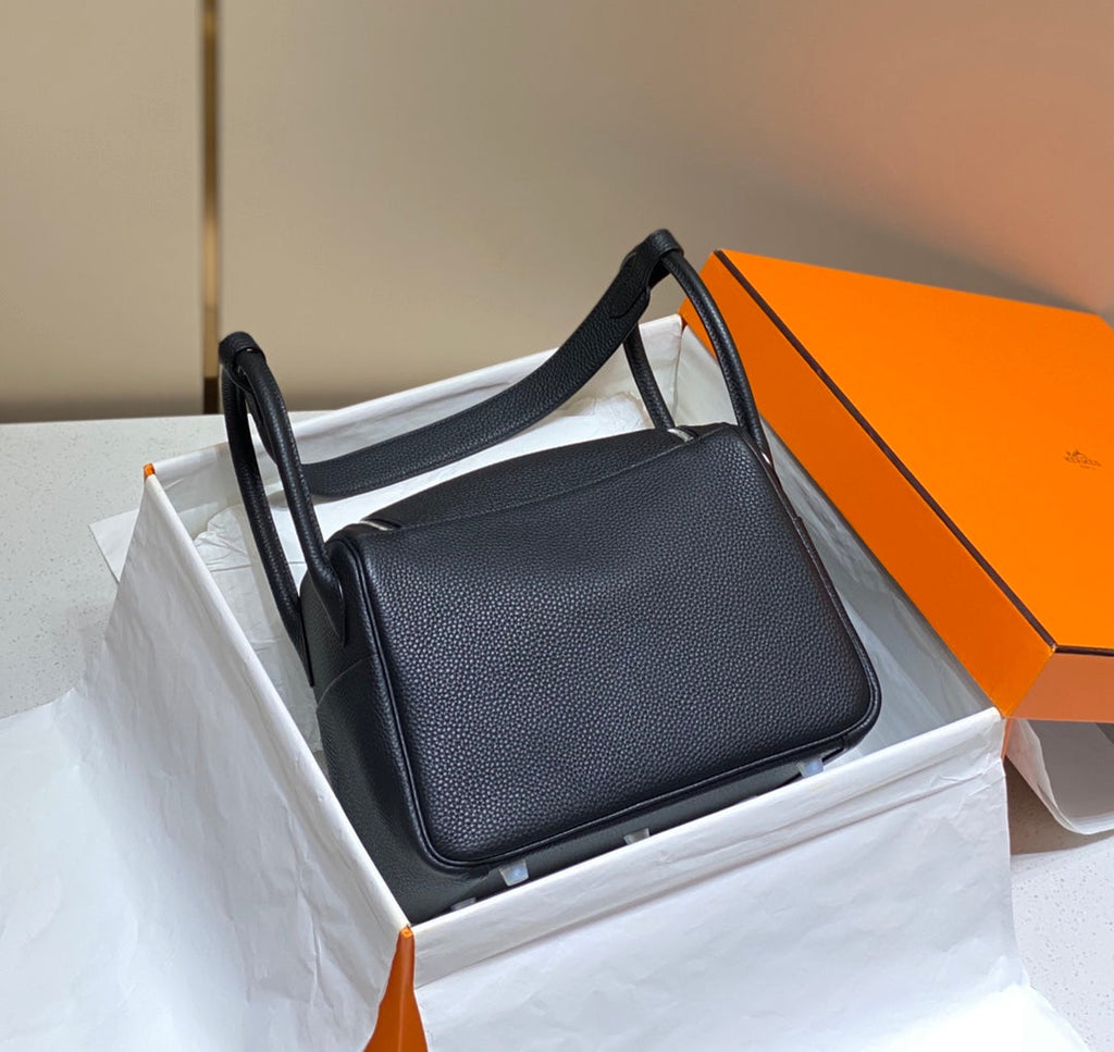 Lindy Hermès 26 Bag Togo Leather H265117 - Default Title - View 4