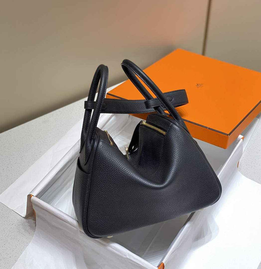 Lindy Hermès 26 Bag Togo Leather H265116 - Default Title - View 3