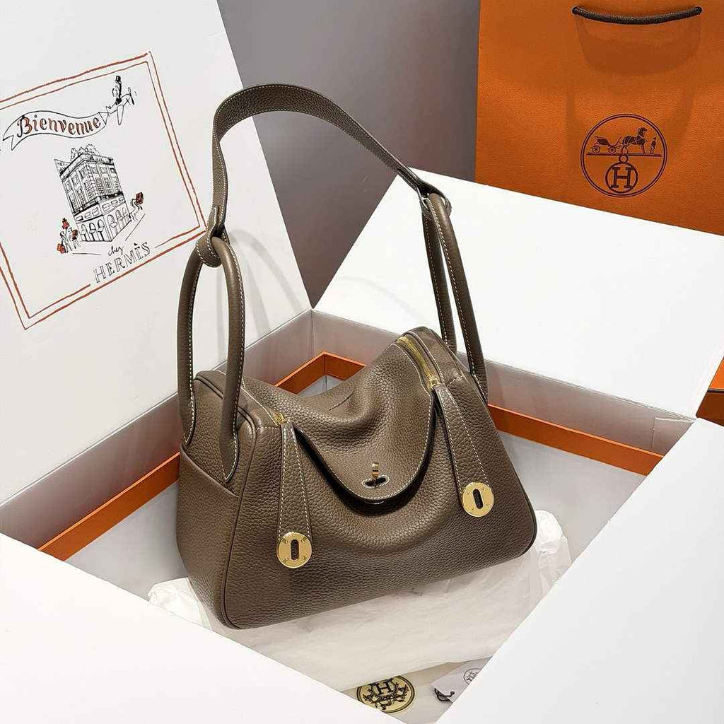 Lindy Hermès 26 Bag Togo Leather H265122 - Default Title - View 1