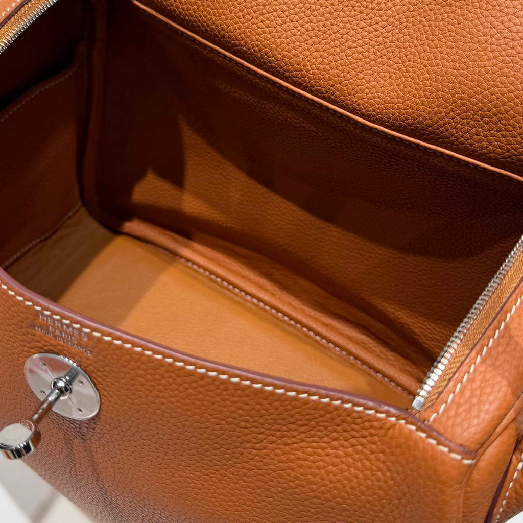 Lindy Hermès 26 Bag Togo Leather H265125 - Default Title - View 6