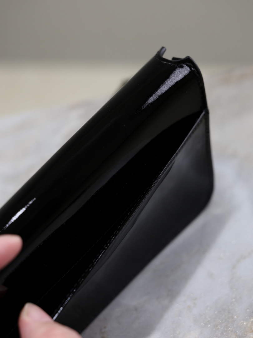 YSL CASSANDRE phone holder 635095 in patent leather black - Default Title - View 9